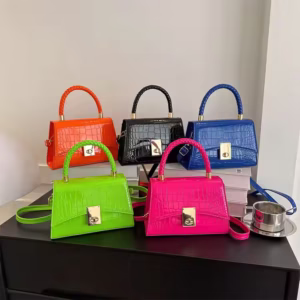 2024 Trend-Setting Retro Women's Crossbody Handbag Small